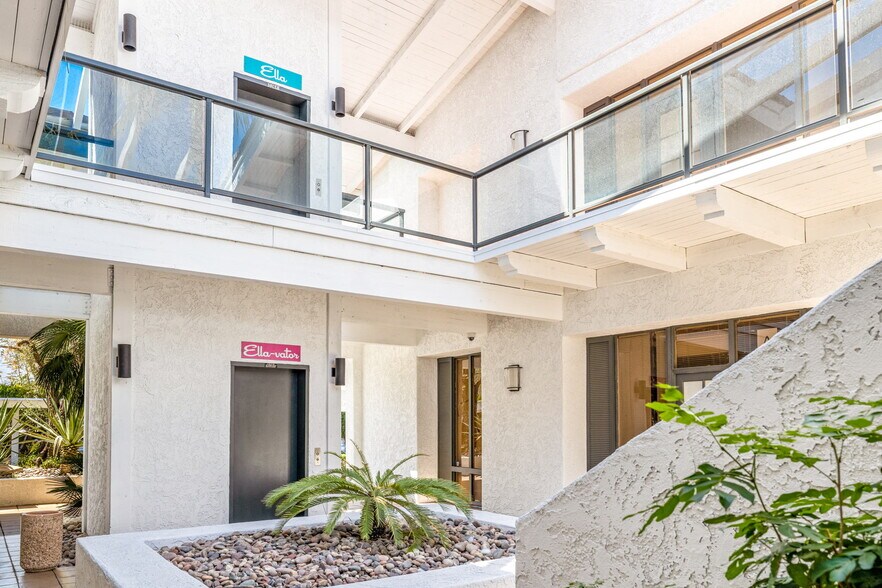 More Photos Of 74399 Hwy 111, Palm Desert Office For Sale