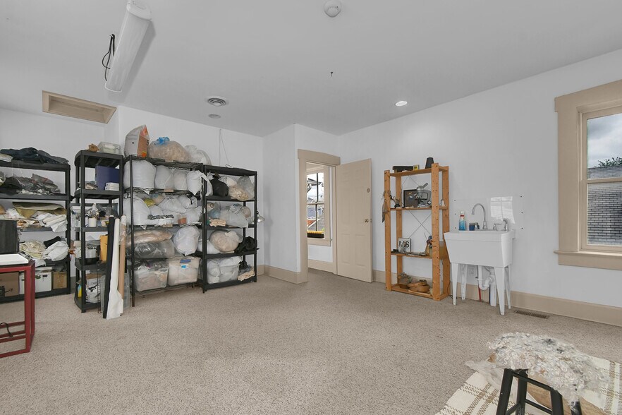 More Photos Of 391 E Livingston Ave, Columbus Office Residential For Sale