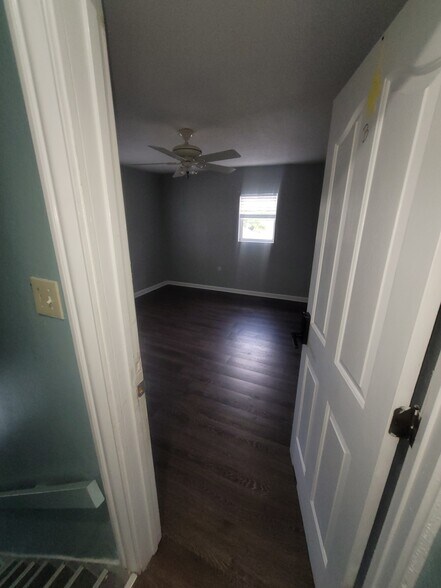 More Photos Of 2536 Indianapolis Ave, Indianapolis Apartments For Sale