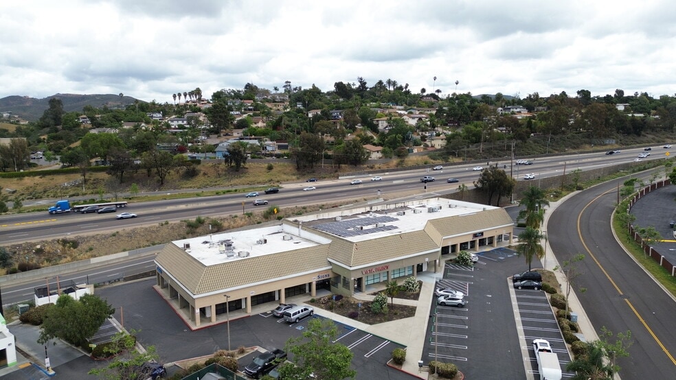 Primary Photo Of 603-619 Sycamore Ave, Vista Storefront For Lease