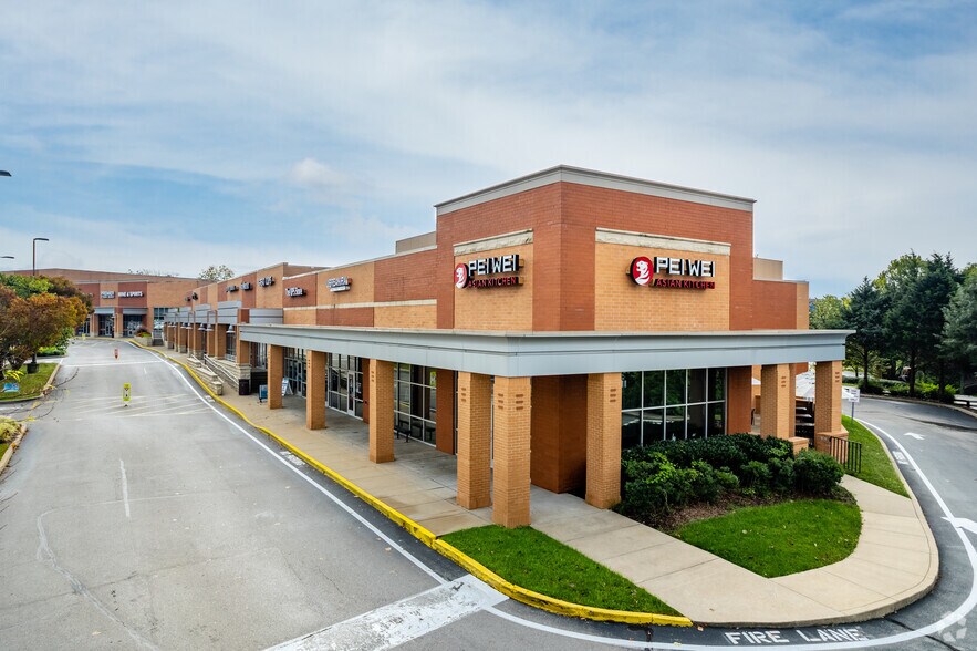 More Photos Of 101 Creekside Crossing, Brentwood Storefront For Lease