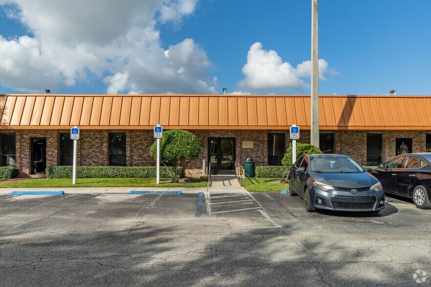 More Photos Of 541 S State Road 7, Margate Unknown For Lease