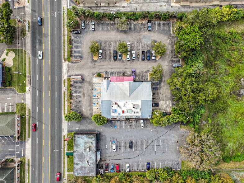 More Photos Of 2145 E Silver Springs Blvd, Ocala Restaurant For Sale