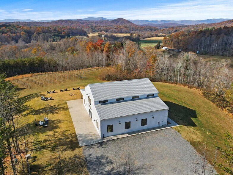More Photos Of 364 Beast Trl, Mount Airy Winery Vineyard For Sale