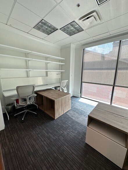 More Photos Of 3621 Vinings Slope SE, Atlanta Loft Creative Space For Sale