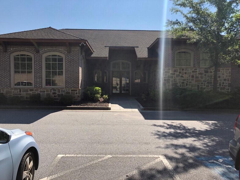 More Photos Of 3594 Baxley Point Dr, Suwanee Office For Lease