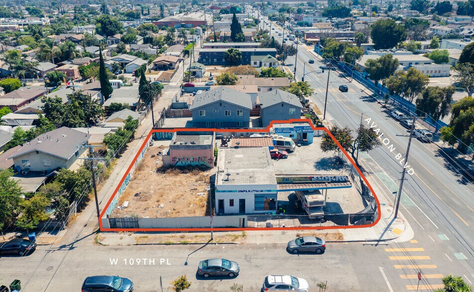 More Photos Of 10958 Avalon Blvd, Los Angeles Auto Repair For Sale