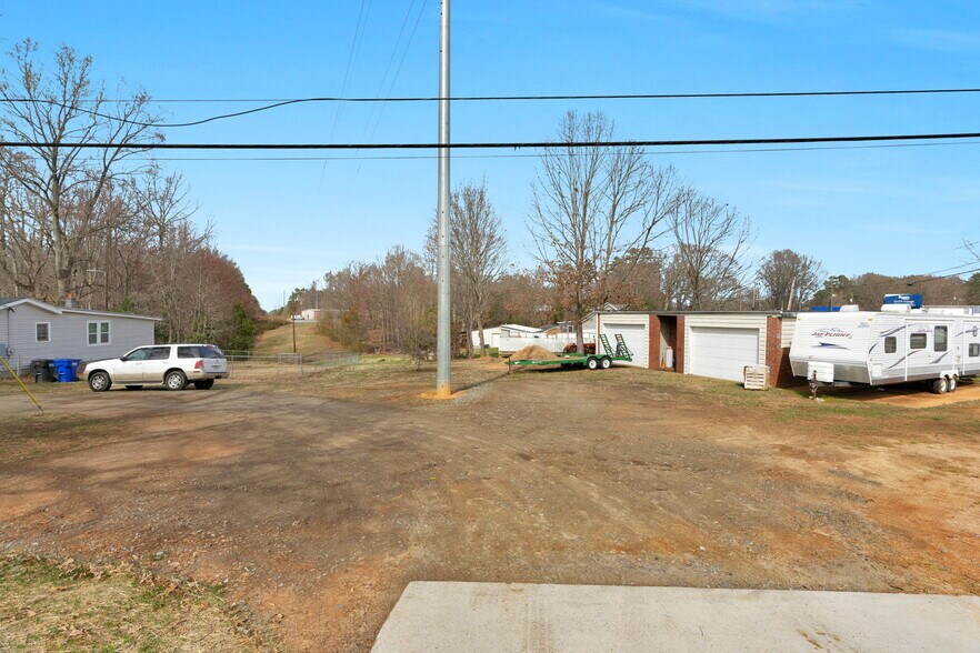 More Photos Of 2138-2148 Charlotte Hwy, Mooresville Land For Sale