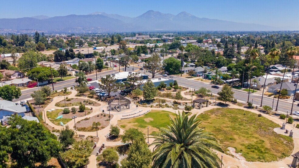 More Photos Of 1269 N Park Ave, Pomona Office Residential For Sale