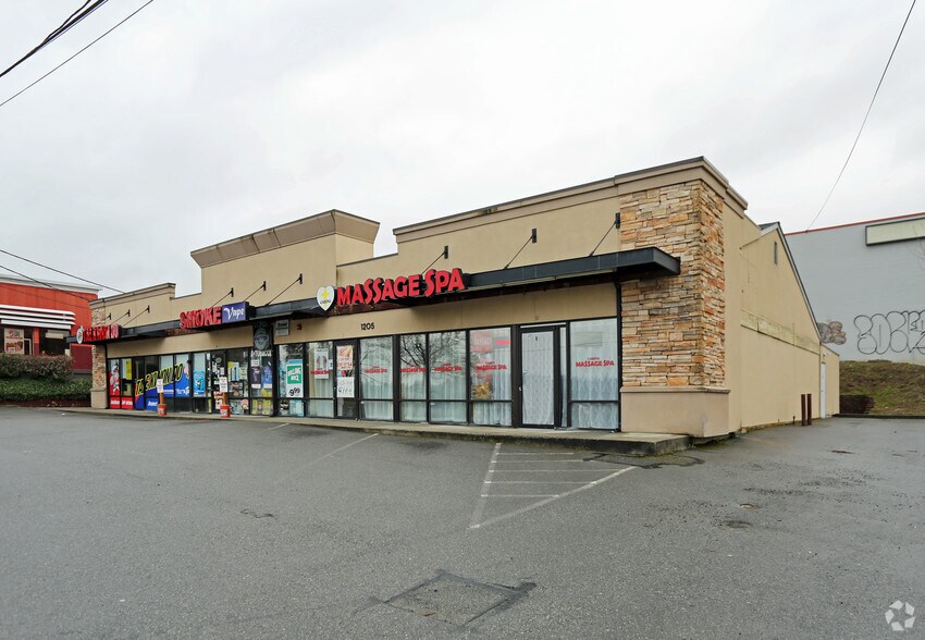 Primary Photo Of 1205 Avenue D, Snohomish General Retail For Lease