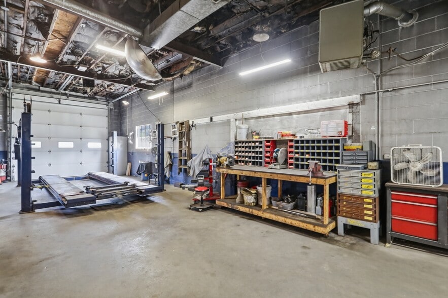 More Photos Of 455 Center Ave, Romney Auto Repair For Sale