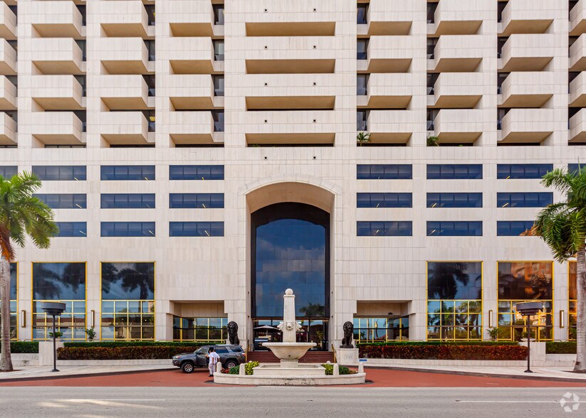 More Photos Of 550 Biltmore Way, Coral Gables Office For Lease