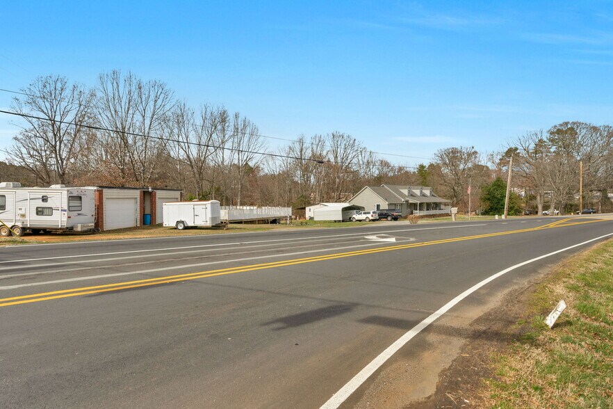 More Photos Of 2138-2148 Charlotte Hwy, Mooresville Land For Sale