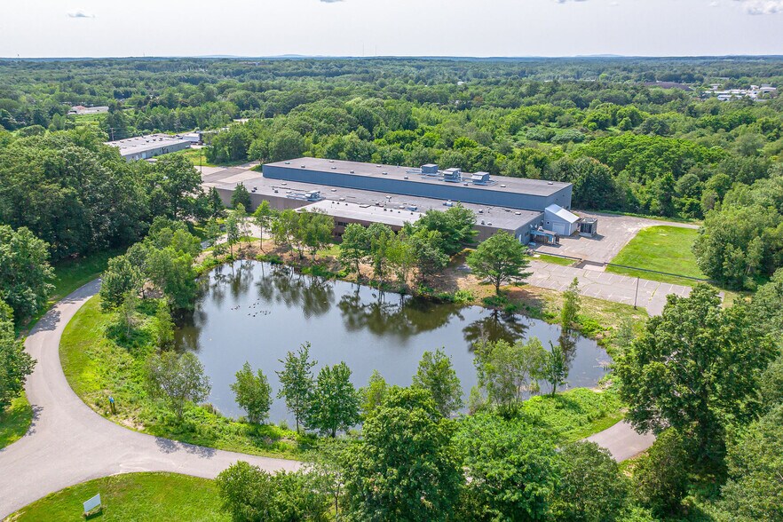 More Photos Of 28 Pond View Dr, Scarborough Manufacturing For Lease