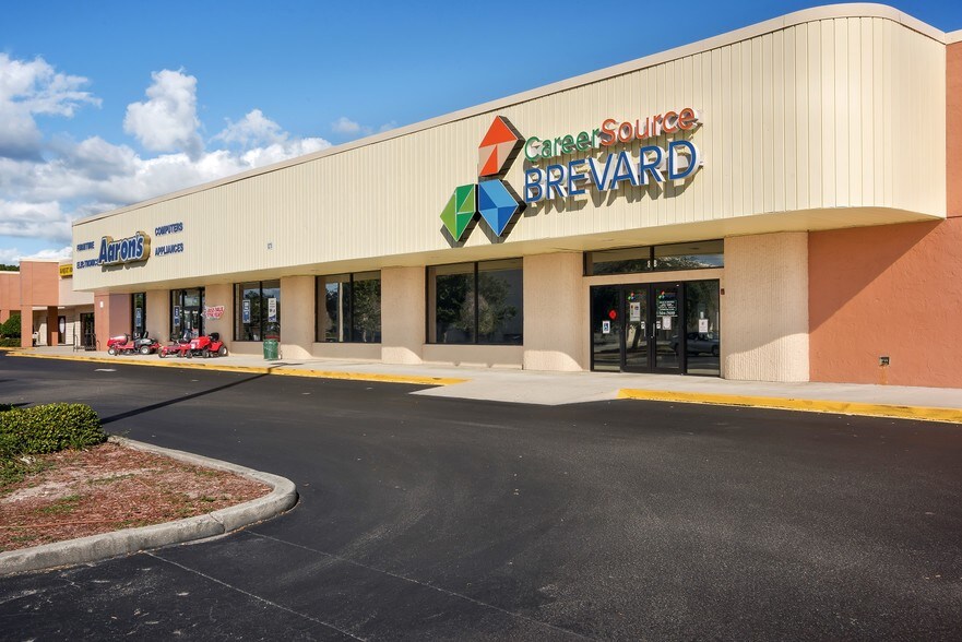 More Photos Of 5275 Babcock St NE, Palm Bay General Retail For Sale