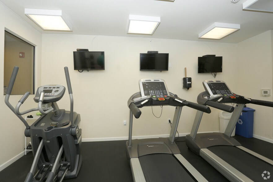 More Photos Of 2 W South Ave, Cranford Apartments For Lease