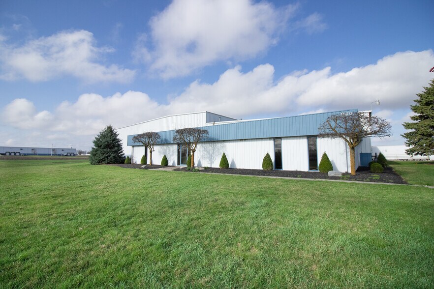 Primary Photo Of 946 S State Road 32, Union City Manufacturing For Lease