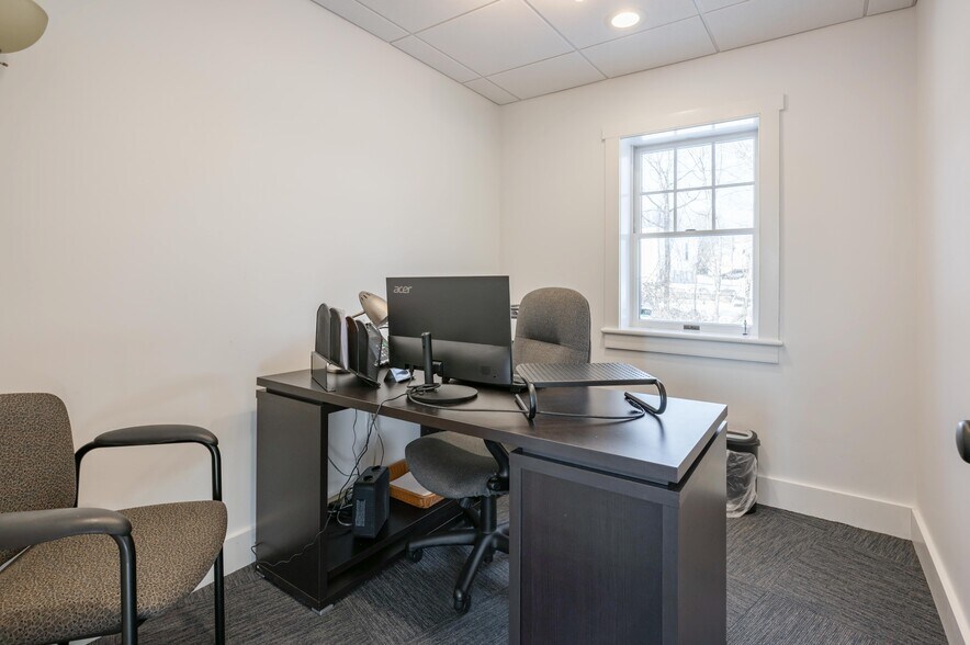More Photos Of 2 Ash St, Hollis Office For Sale