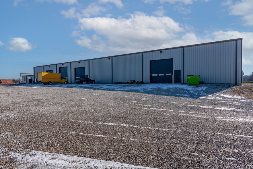 More Photos Of 22800 Highway H, Sedalia Manufacturing For Sale