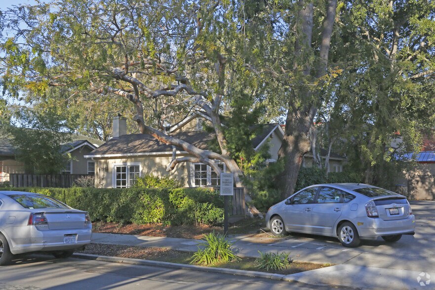 More Photos Of 655-675 Forest Ave, Palo Alto Office For Lease