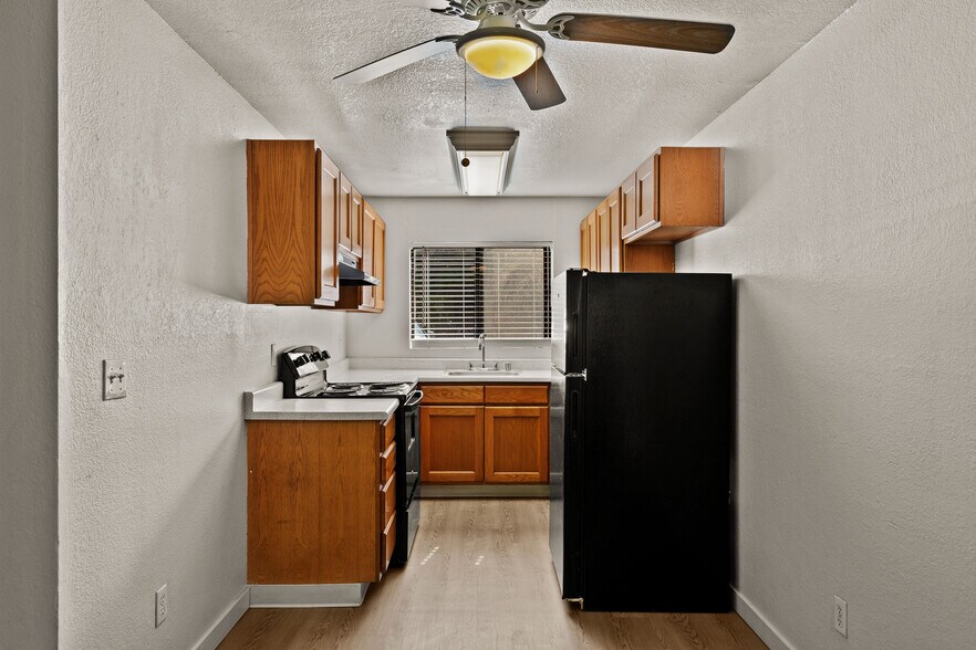 More Photos Of 29421 Pacific Hwy S, Federal Way Apartments For Sale