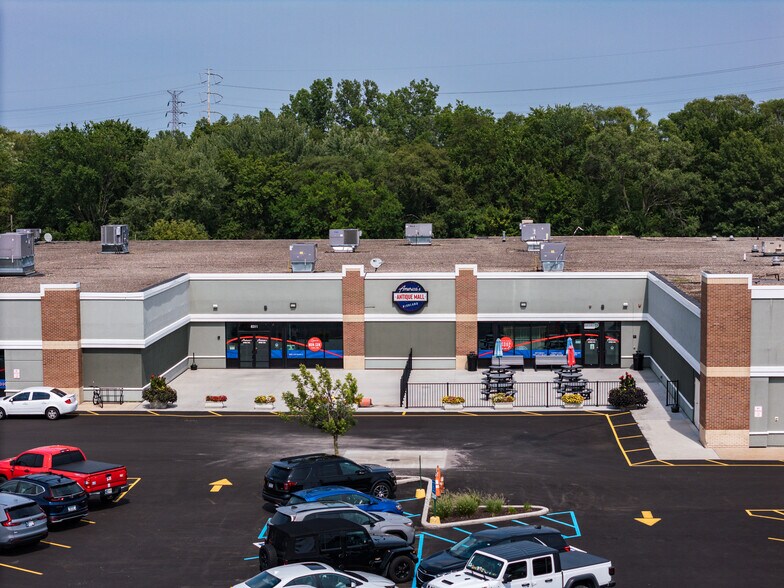 More Photos Of 8301-8349 Indianapolis Blvd, Highland Unknown For Lease