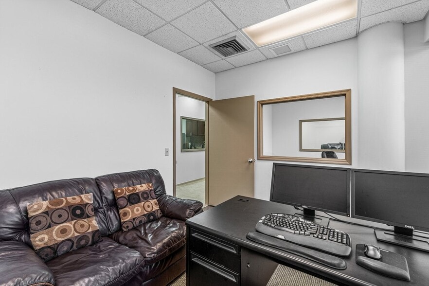 More Photos Of 3333 W Commercial Blvd, Fort Lauderdale Medical For Sale