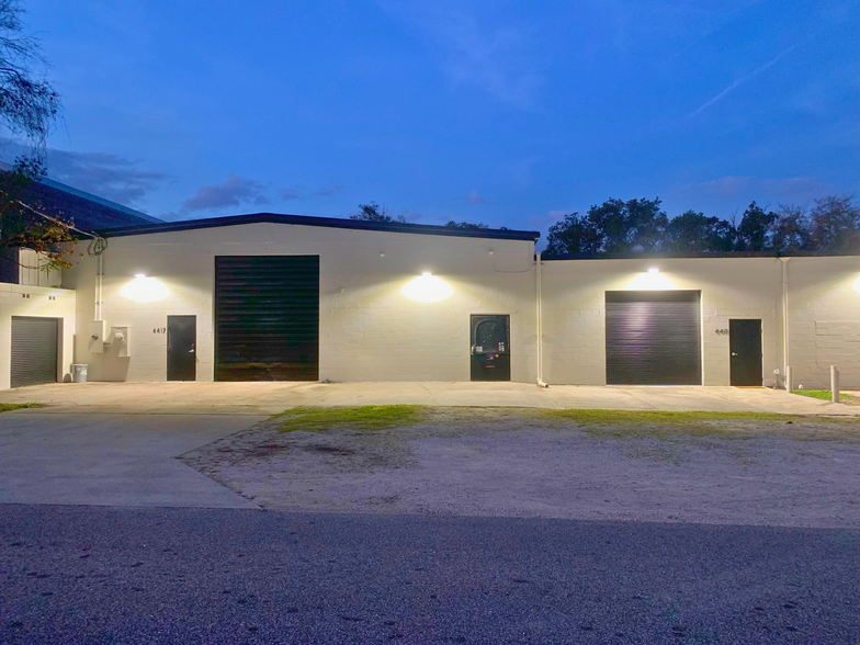 Primary Photo Of 4401-4417 Cambridge Rd, Jacksonville Warehouse For Lease