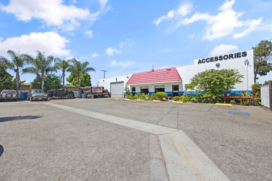 Primary Photo Of 5080 Gage Ave, Bell Auto Repair For Sale