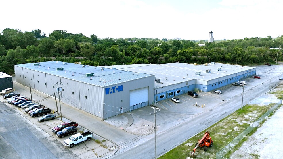 Primary Photo Of 3900 Dahlman Ave, Omaha Warehouse For Lease