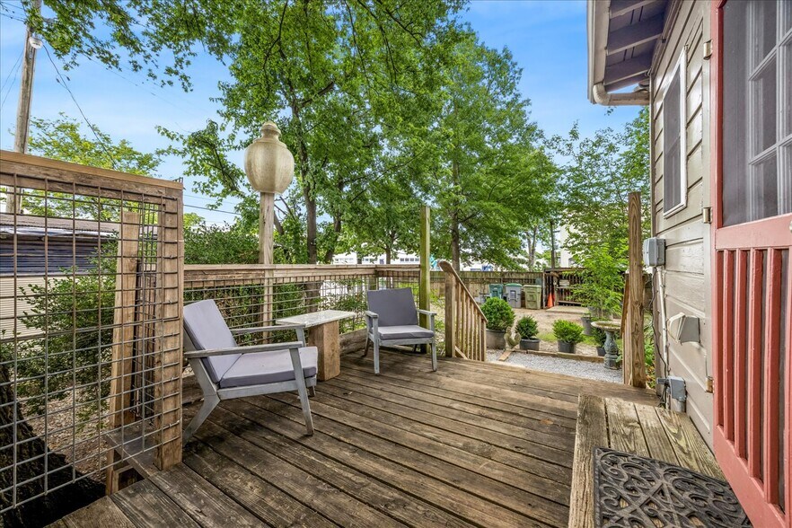 More Photos Of 2562 Sam Cooper Blvd, Memphis Office Residential For Sale