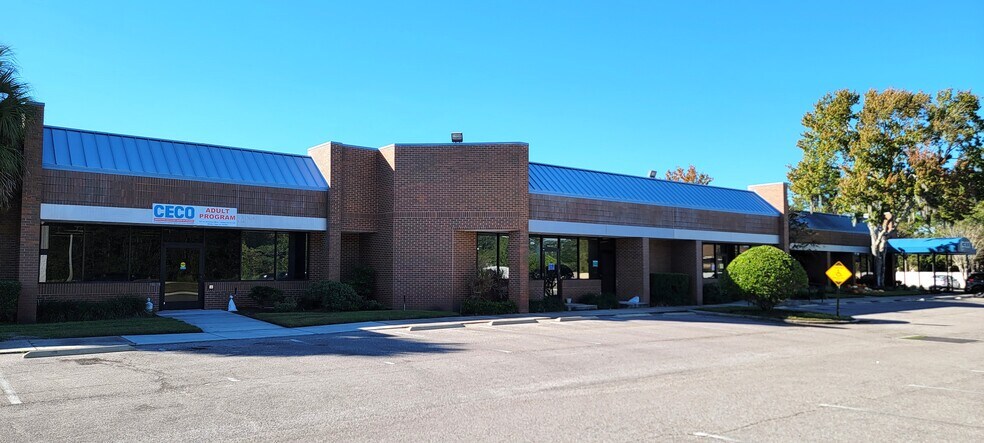 More Photos Of 931 S Semoran Blvd, Winter Park Loft Creative Space For Lease