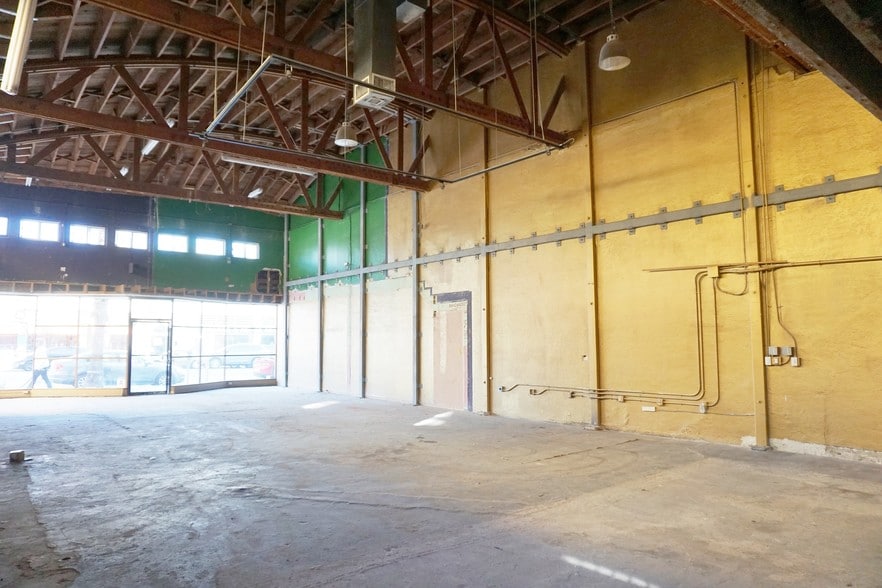 More Photos Of 301-315 Wilshire Blvd, Santa Monica Storefront Retail Office For Lease