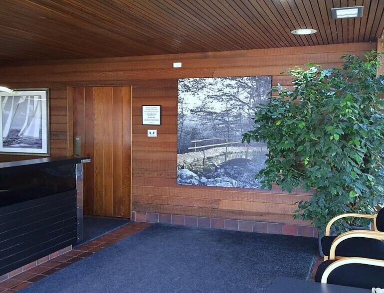 More Photos Of 208 Evans Ave, Toronto Flex For Lease