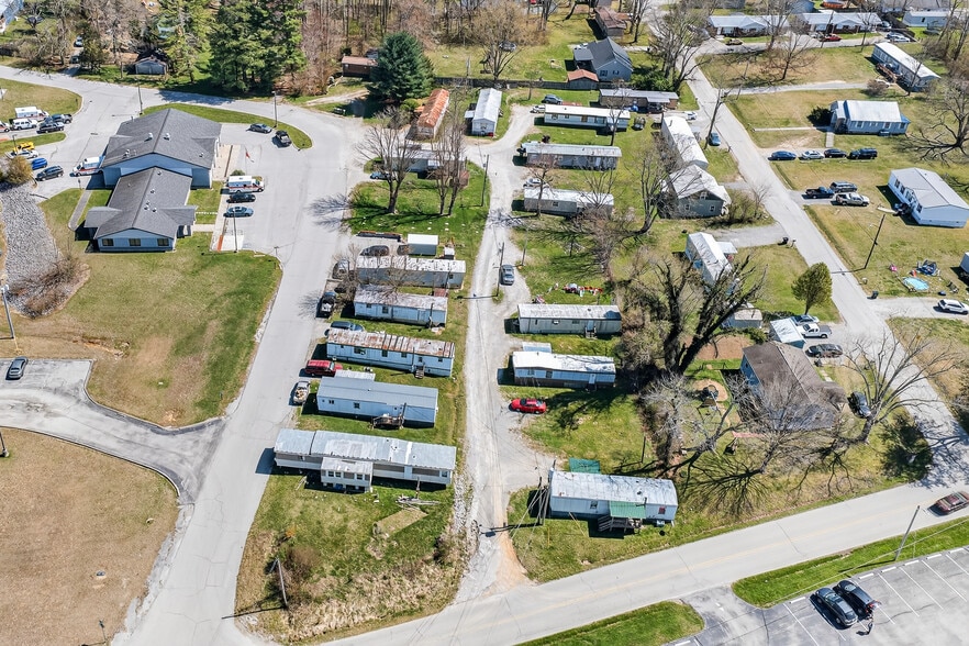 More Photos Of 214 Woodlawn Ave E, Jamestown Manufactured Housing Mobile Home Park For Sale