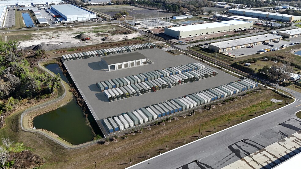 More Photos Of 3939 Hamilton Rd, Lakeland Industrial For Lease