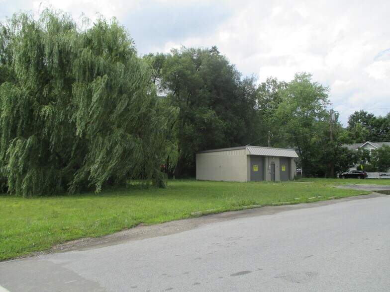 Primary Photo Of 3 Vine St, Greenwood Lake Warehouse For Lease