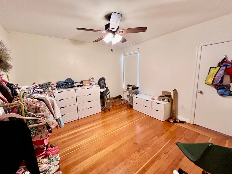 More Photos Of 118 S Murphy Ave, Sunnyvale Storefront Retail Residential For Sale