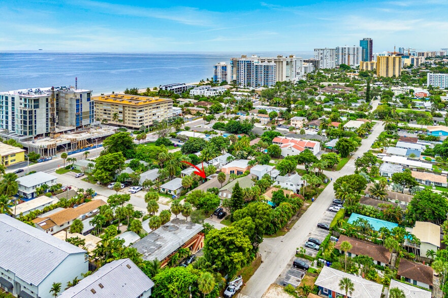 More Photos Of 3308 SE 3rd St, Pompano Beach Specialty For Sale