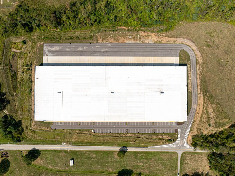 More Photos Of 737 Waltz Mill Rd, Ruffs Dale Warehouse For Lease