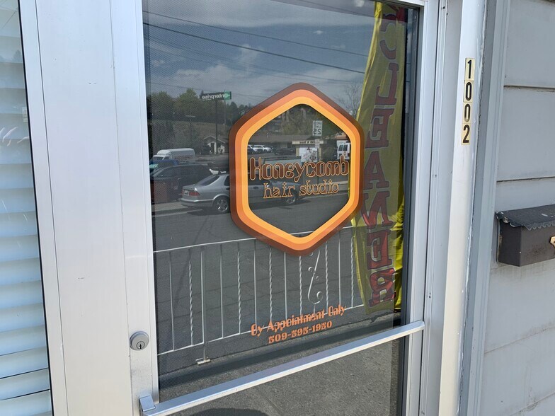 More Photos Of 1001-1006 NW Nye St, Pullman General Retail For Sale