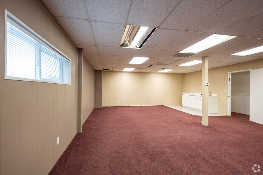 More Photos Of 3503 Pacheco Blvd, Martinez Warehouse For Lease