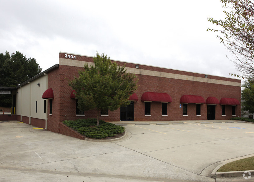 Primary Photo Of 3404 Florence Cir, Powder Springs Showroom For Sale