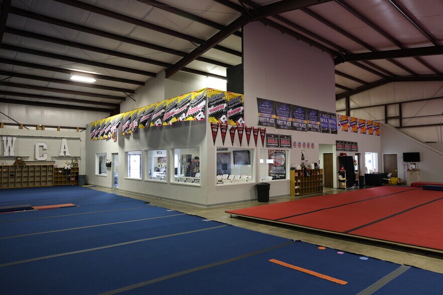 More Photos Of 31 Dale Dr, Cabot General Retail For Sale