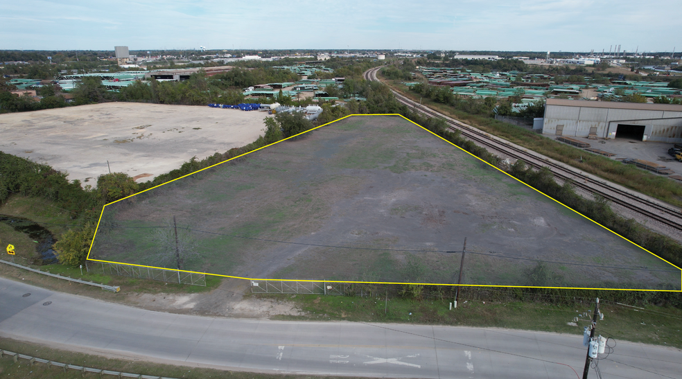 Primary Photo Of 1500 Miles Street, Houston Land For Lease