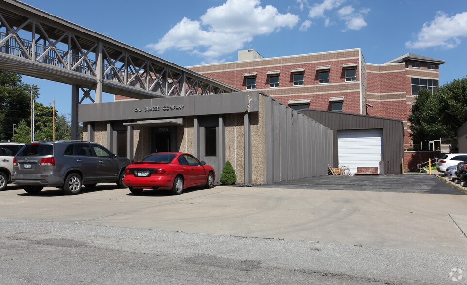 Primary Photo Of 5815 Outlook St, Mission Warehouse For Lease
