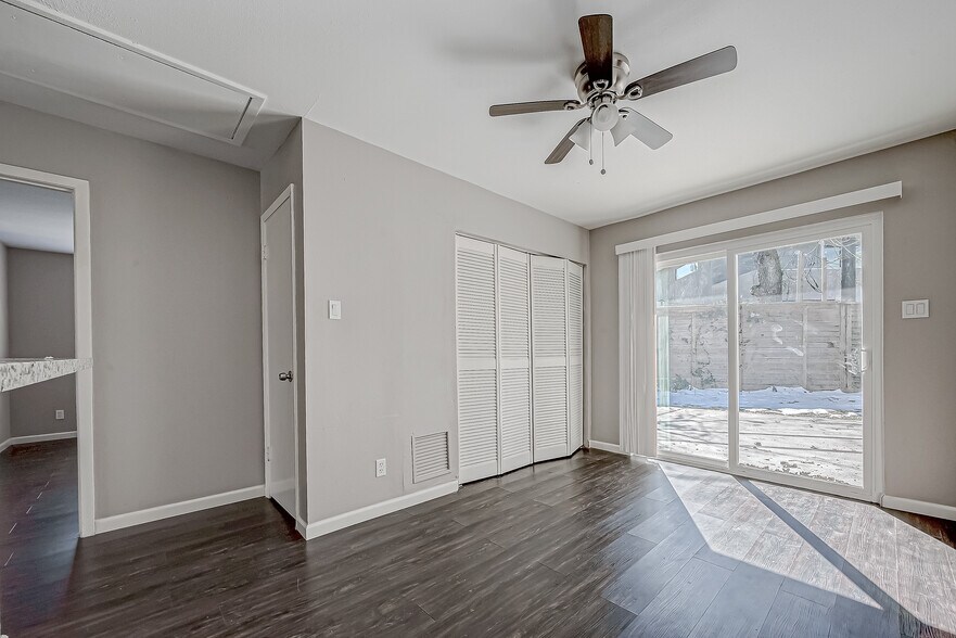 More Photos Of 7315 Housman, Houston Specialty For Lease