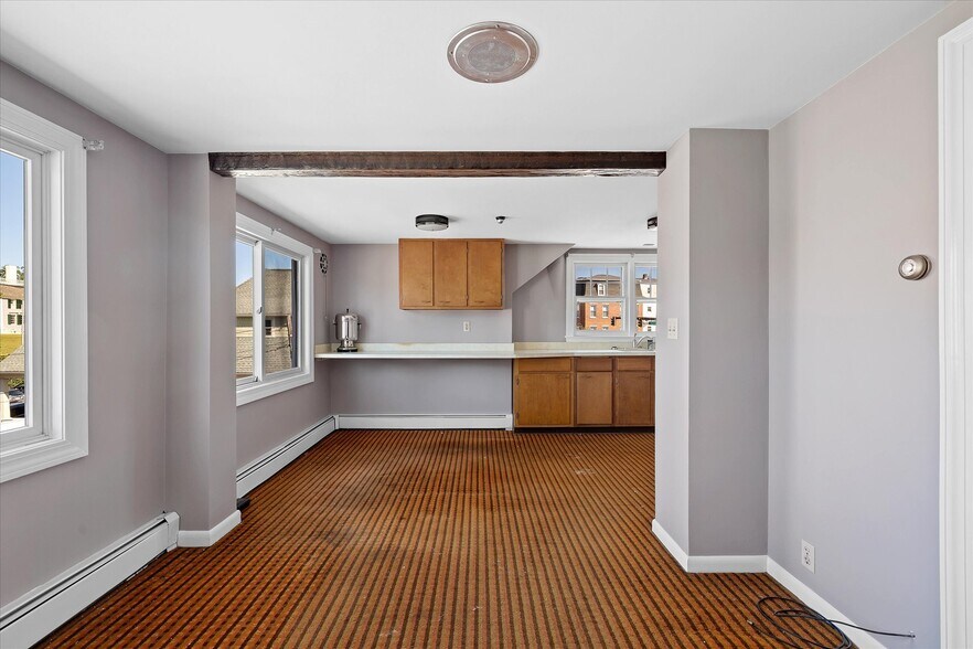 More Photos Of 52 Highland St, Worcester Office For Lease