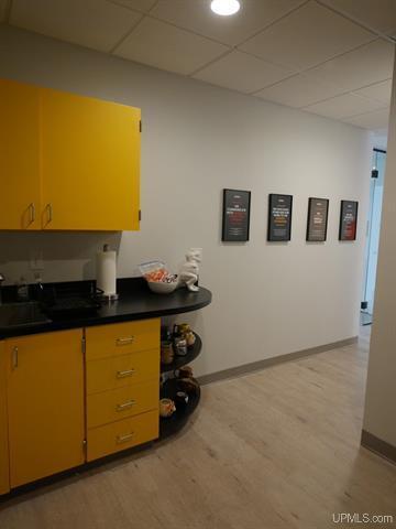 More Photos Of 608 Shelden Ave, Houghton Loft Creative Space For Sale