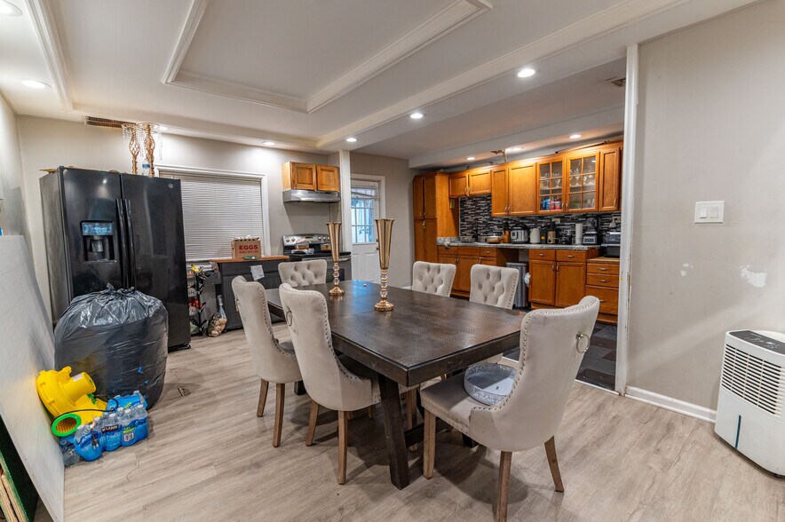 More Photos Of 1015 W Hamilton St, Allentown Multifamily For Sale
